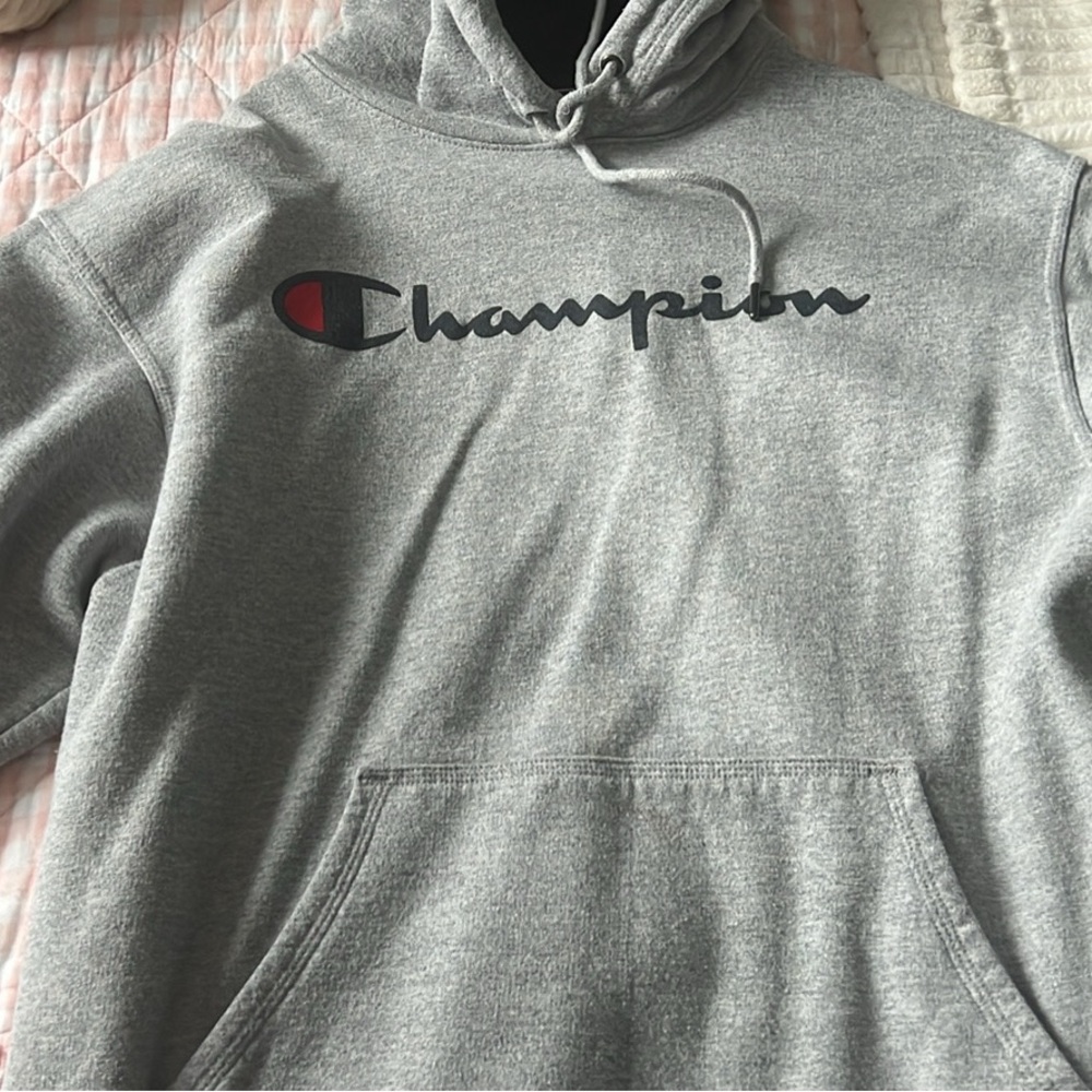 Champion hoodie in gray! Size medium